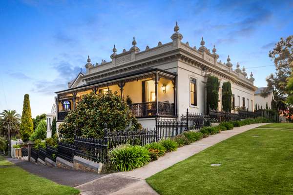 Bendigo House