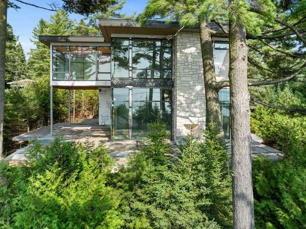 3087 Forrest Avenue, Harbor Springs, MIimage2